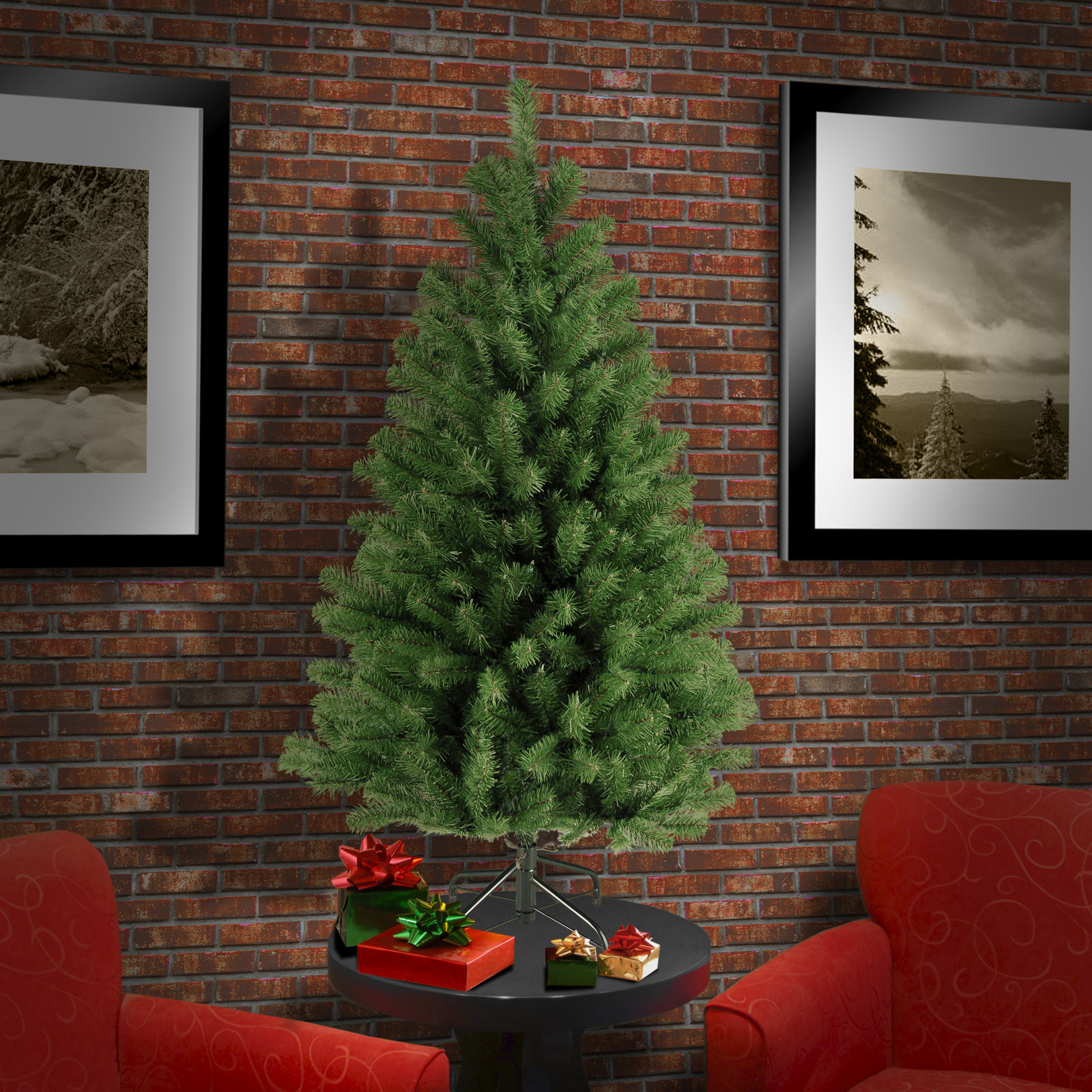 Camron North valley 9' Spruce Christmas Tree, 4 FT