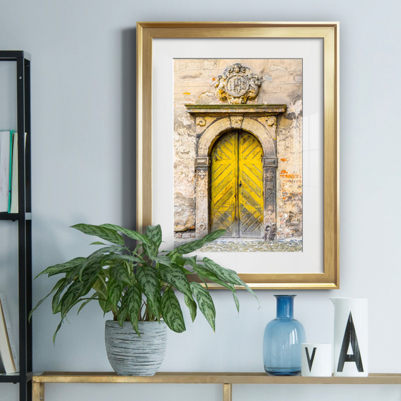 «Moravian Door» par Danita Delimont - reproduction de cadre photo sur papier, Encadrement doré