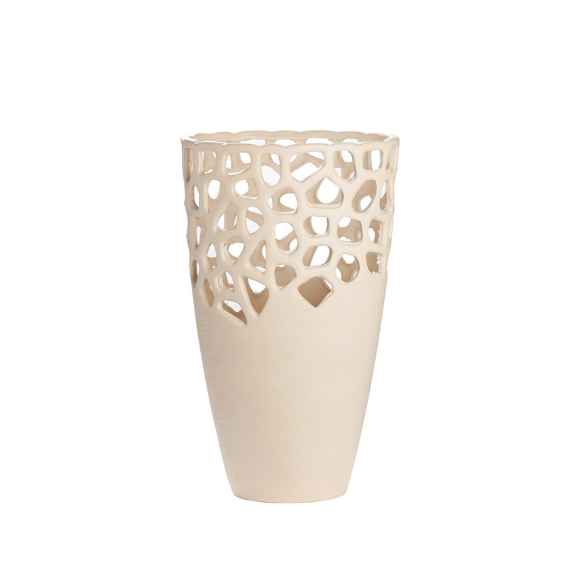 Calvero Handmade Ceramic Table Vase