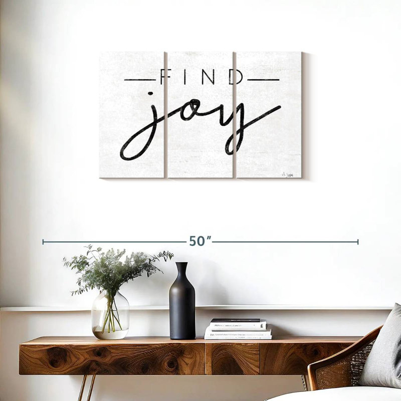 Tergel Find Joy, 20" H x 33" W