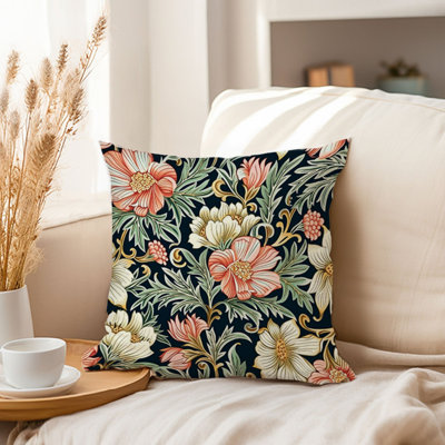 Floral William Morris Flowers & Botanical Plants II Pillow Cover