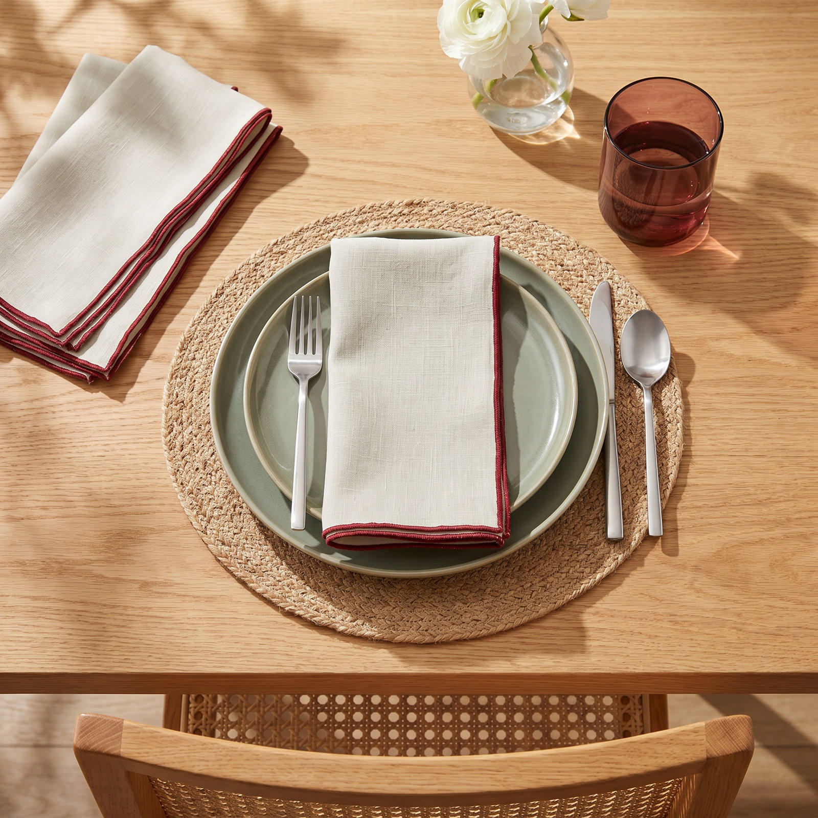 Dartmouth Reversible Linen Napkin, Red