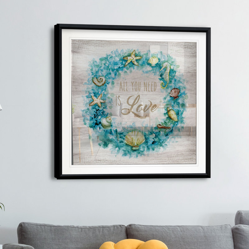 «Love Beach Wreath», reproduction d'impression, H 30,5 po x l 30,5 po x P 1,5 po, Encadré dans du plastique noir