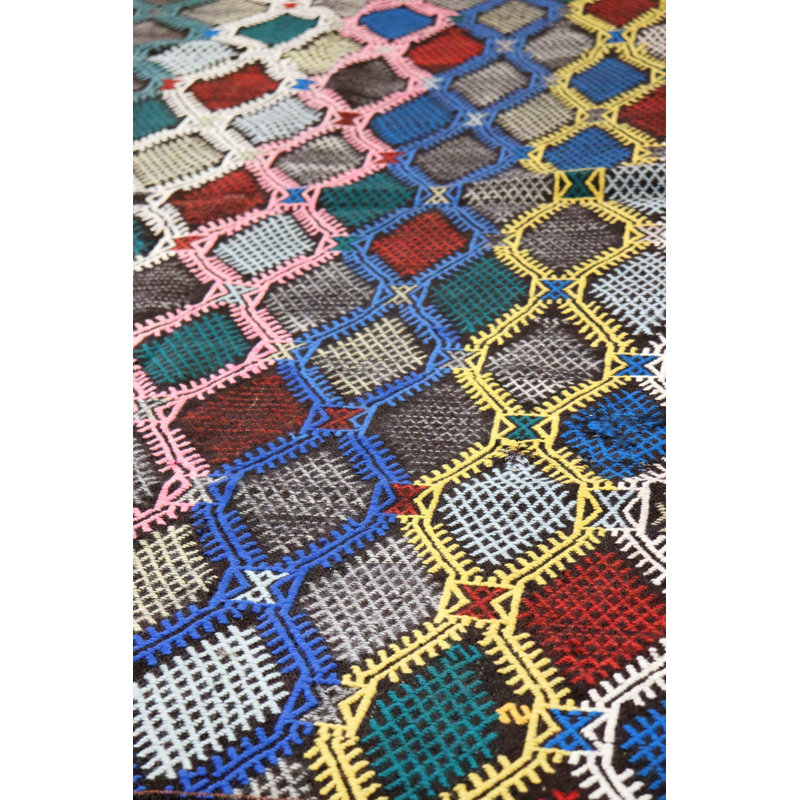 Jijim One-of-a-Kind 4'9" X 7'9" Area Rug
