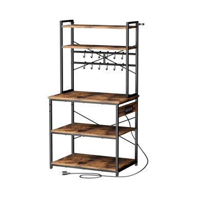 Étagère de boulanger de cuisine avec prise de courant intégrée, cordon de 5 pi, tablettes réglables, support en X, 12 crochets en S, support à café en panneau de particules brun et noir