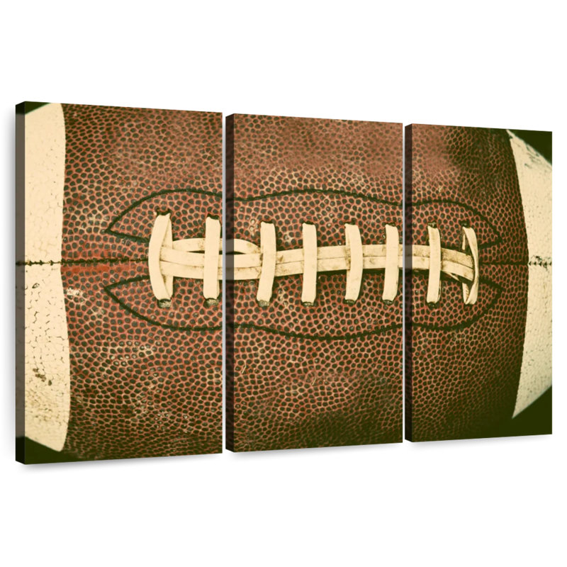 Vieux football américain Sireci, H 28 po x l 45 po