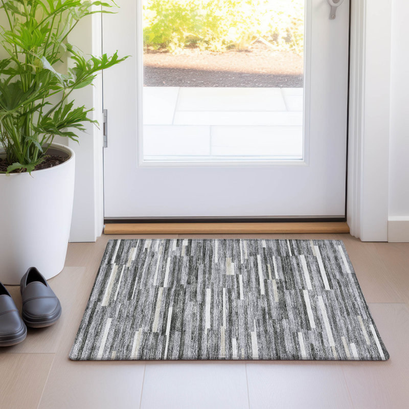Premium Machine Washable Prisco Gray Rug, Rectangle 1'8" x 2'6"