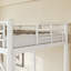 Lit mezzanine simple en métal de taille XL, lit mezzanine avec échelle facile à monter et garde-corps, blanc