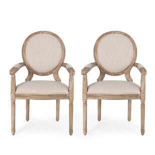 Design Idea: Contrasting King & Queen Dining Chairs