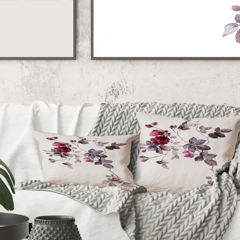Mauve Wildflowers II - coussin traditionnel imprimé