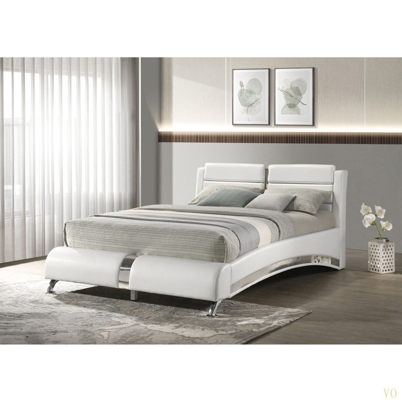 Grand lit-bateau tapissier, Grand lit