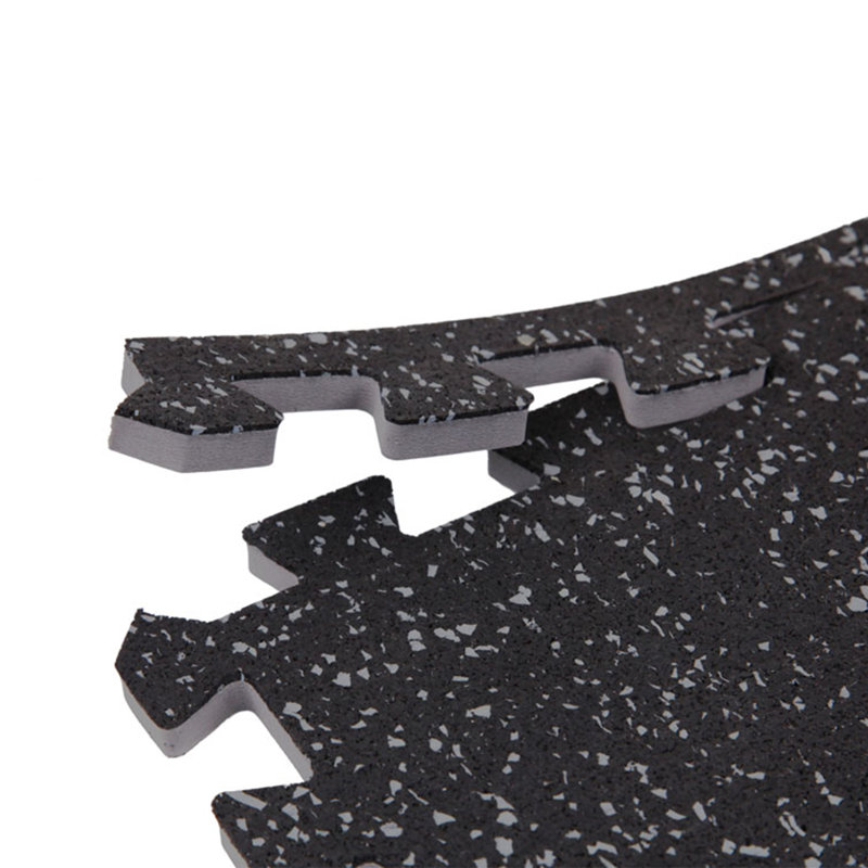 Carreaux de caoutchouc 3/8 po