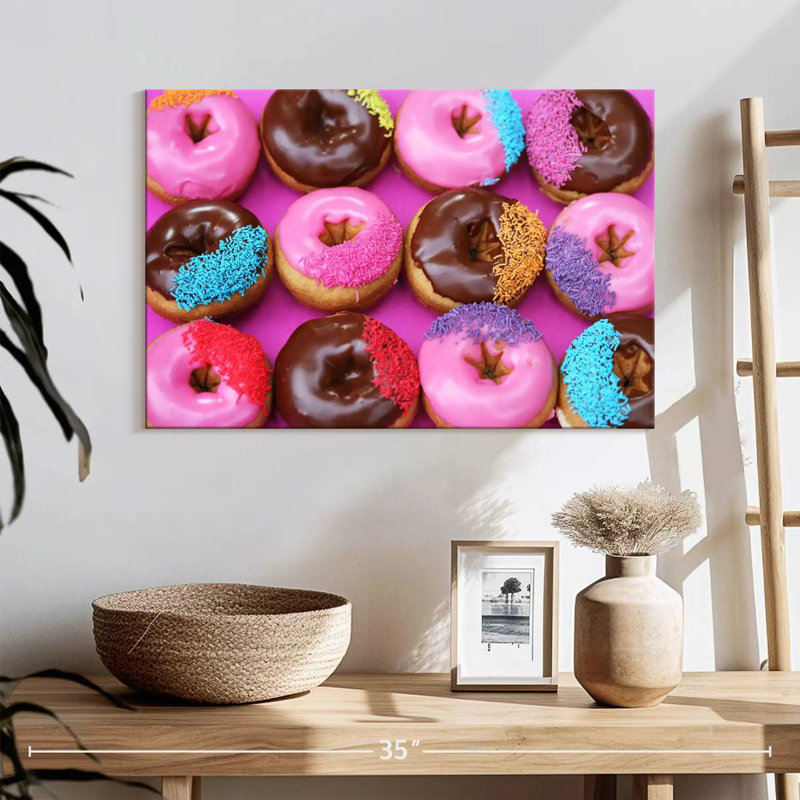 Yarlin Sprinkled Donuts, H 16 po x l 24 po