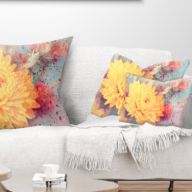 Coussin lombaire à fleurs en marche avec éclaboussures d’aquarelle