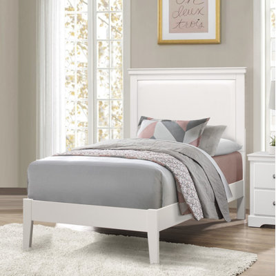 Mobilier de chambre classique et classique avec tête de lit tapissier et similicuir