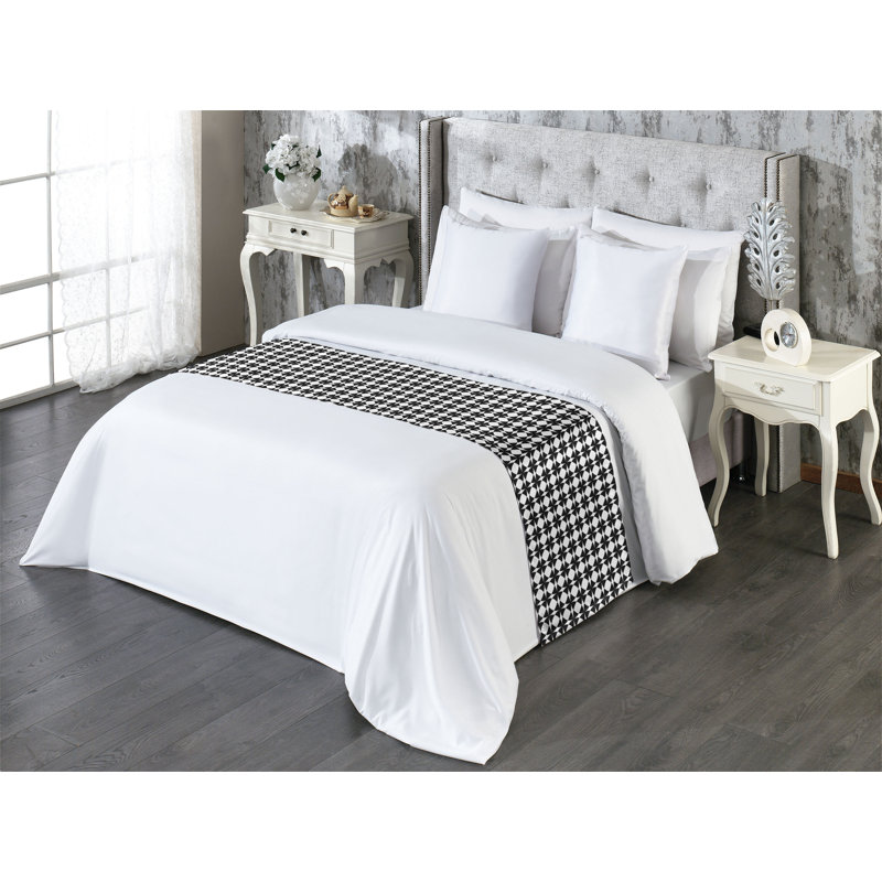 Ambesonne Crazy Art Bed Runner Symmetric Abstract Shapes Charcoal Grey and White, King