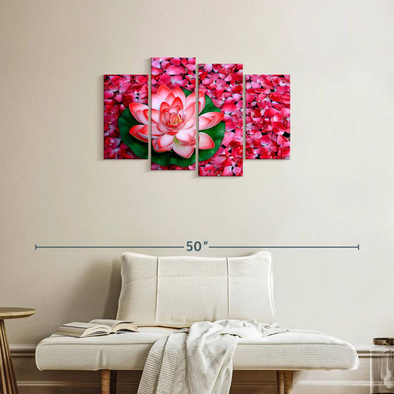 Lotus Flower And Rose Petals, H 22 po x l 36 po