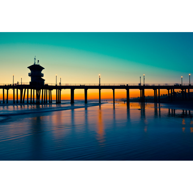 Huntington Beach Sunset - Photographie sur toile tendue, H 32 po x l 48 po x P 1,25 po