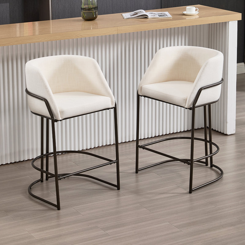 Tabouret de comptoir moderne de 26 po en lin beige avec structure en métal, accoudoirs, repose-pieds et dossier