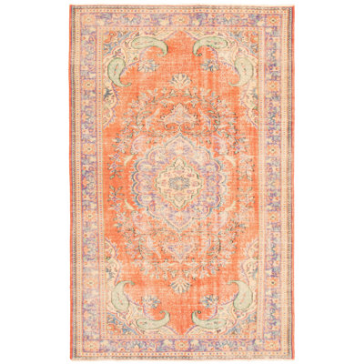 Crocifissa Wool Oriental Indoor Rug