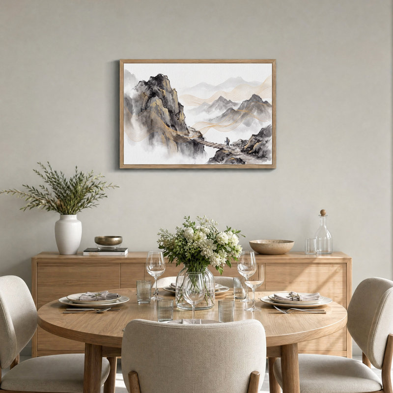 Encre lavant les montagnes avec des lignes ondulées dorées sur toile, 32"H x 48"W