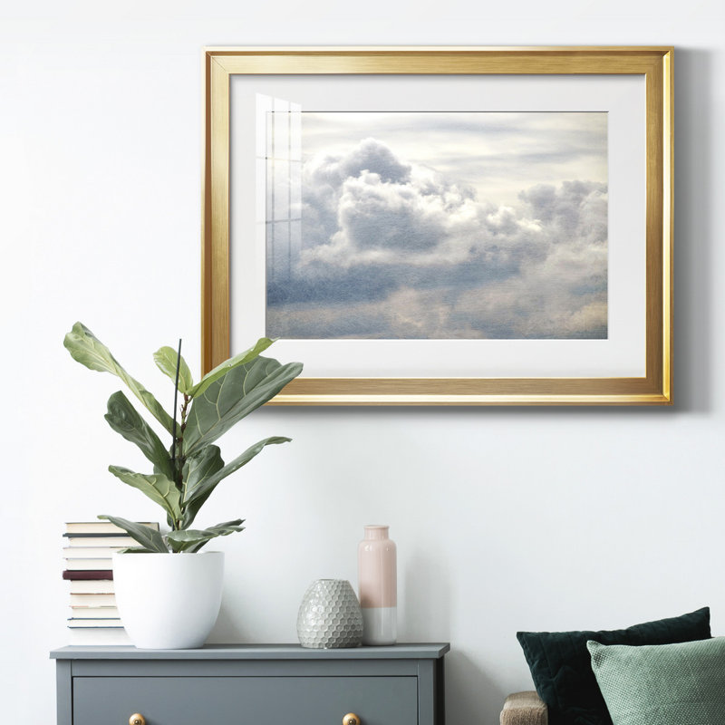 From Above II - peinture encadrée, H 18,5 po x l 24,5 po x P 1 po, Or, Blanc