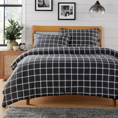 NewEdgeBlinds Duvet Cover Set with Pillowcases