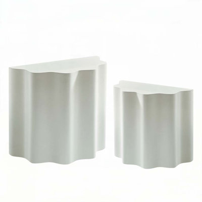 Wavy Edges Design Fiberglass Coffee Tabl
