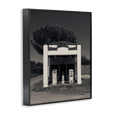 Ancienne station-service, estampe numérique, design par Jadei