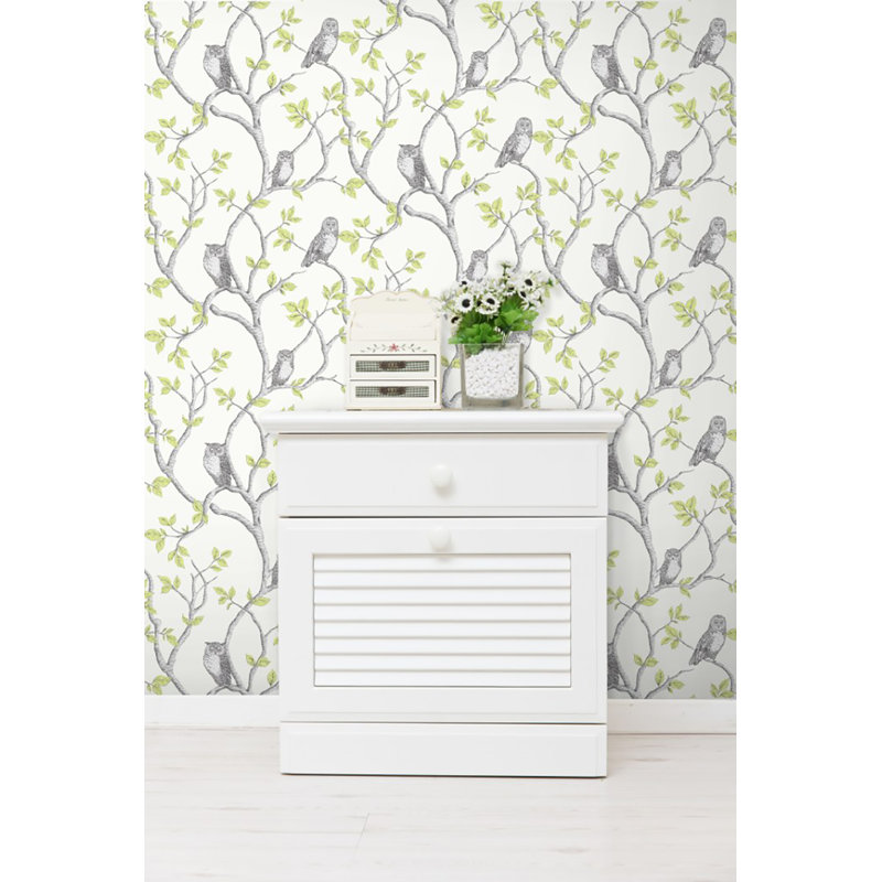 Winston Owl 33' x 20.5" Wallpaper Roll, Green