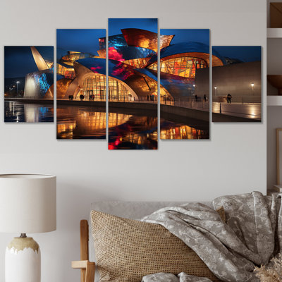 Spain Guggenheim Museum In Bilbaoin IV - Spain Wall Art Print - 5 Panels