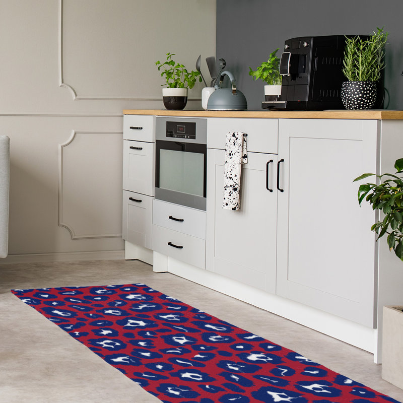 Animal Print Indoor Rug, Runner 2'6" x 8'