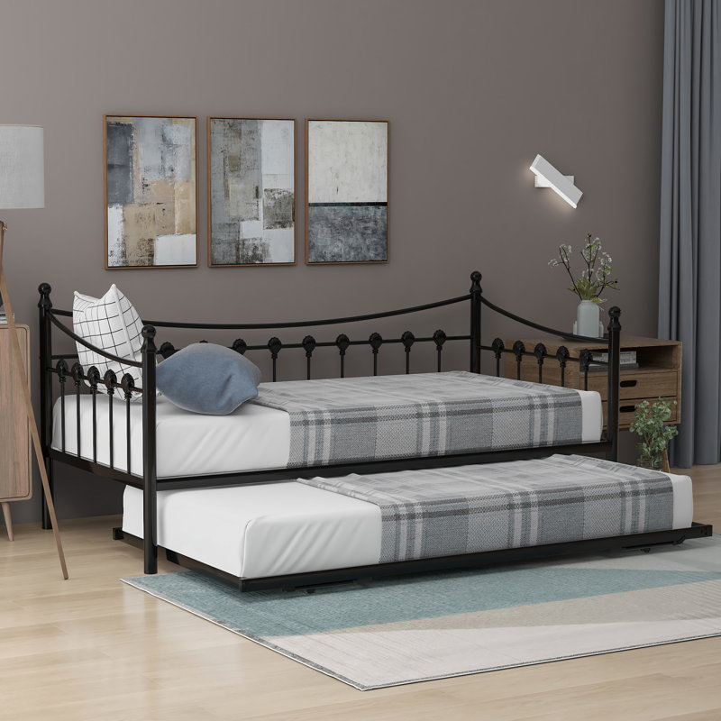 Daybed with Trundle