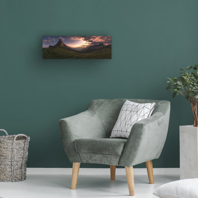 Bolog David Martin Castan Paso Guiao Canvas Art