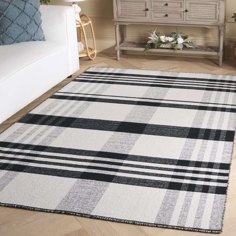 Striped Kilim 902 Hand Loomed 80% Wool; 20% Cotton Plaid Rug, Rectangle 5' x 8'