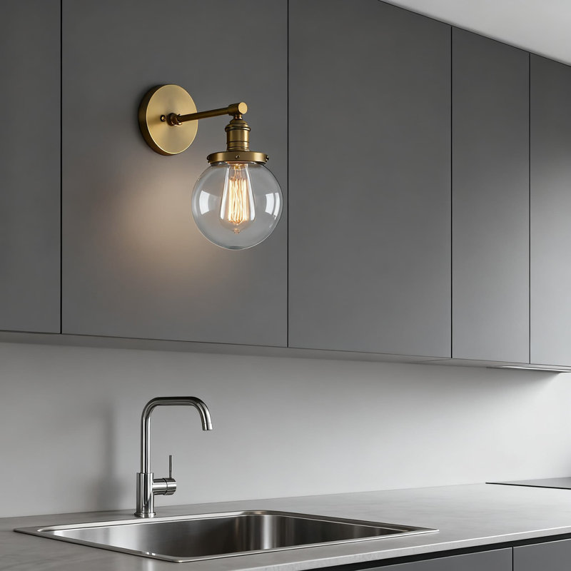 Applique murale antique industrielle avec abat-jour en verre soufflé à la main de 5,9 pouces, lumière rétro câblée pour la chambre à coucher, la salle de bain ou le meuble-lavabo