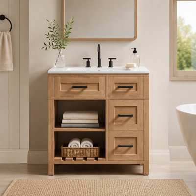 Meuble-lavabo de salle de bain avec lavabo SMC, grand espace de rangement avec tiroirs, tablettes réglables et tablette creuse respirante ouverte, pieds en bois massif et poignées de bar noir mat, bois naturel