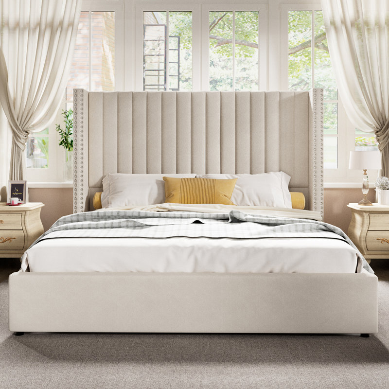 Très grand lit avec rangement en velours Travonne, Crème
