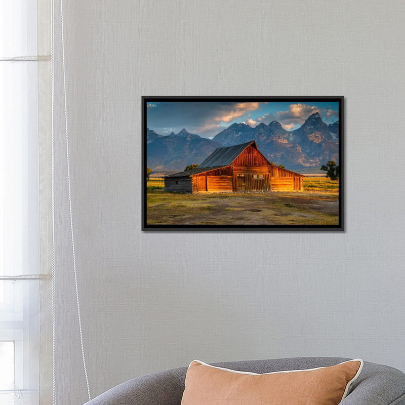 «Old Barn», reproduction de photo sur toile, H 8 po x l 12 po x P 0,75 po, Toile tendue, Pas de tapis