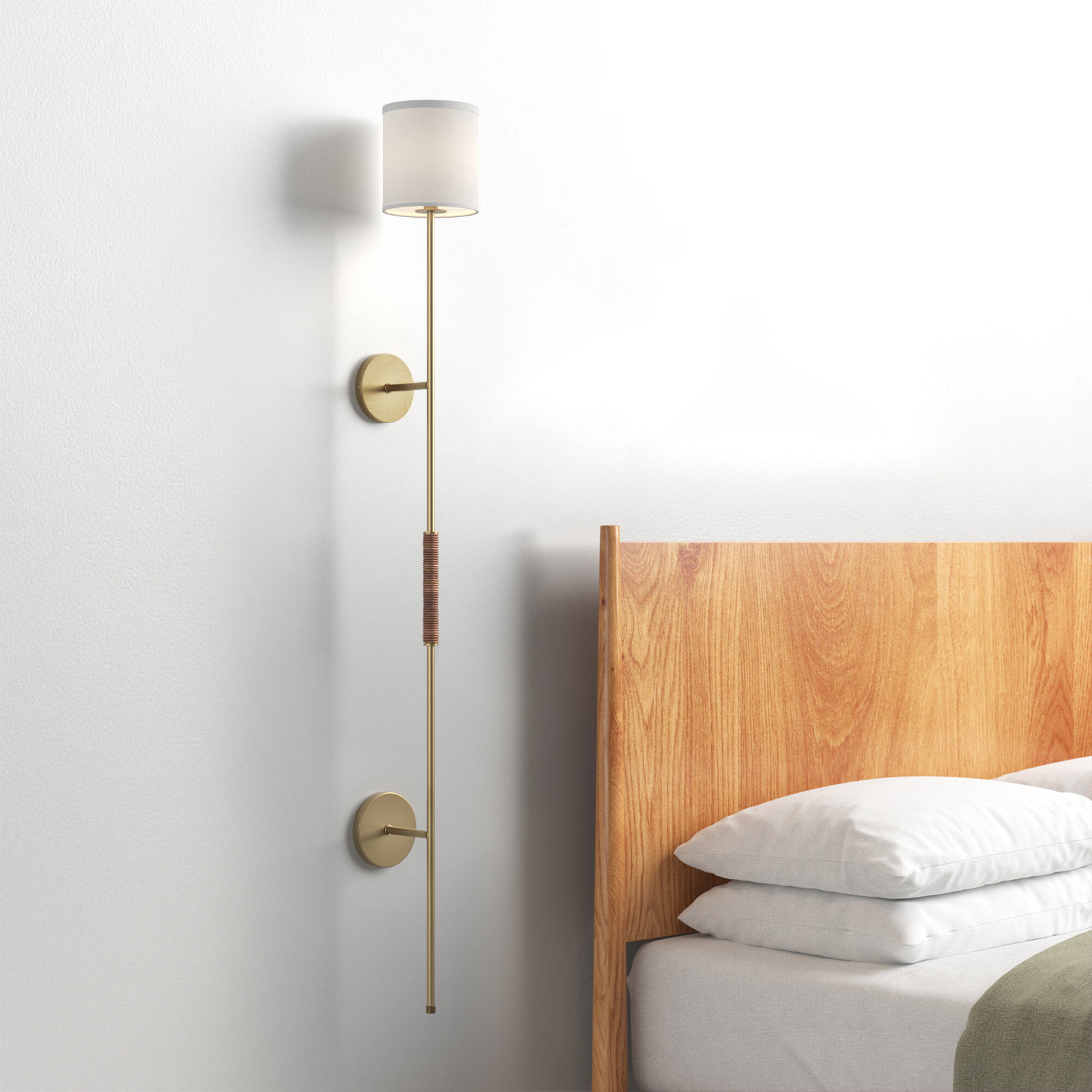 Rudman Single Light Brass Sconce