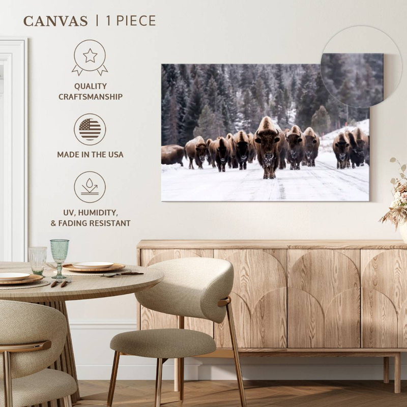 Bison Herd in Winter - reproduction d'art sur toile tendue, H 32 po x l 48 po x P 1,25 po