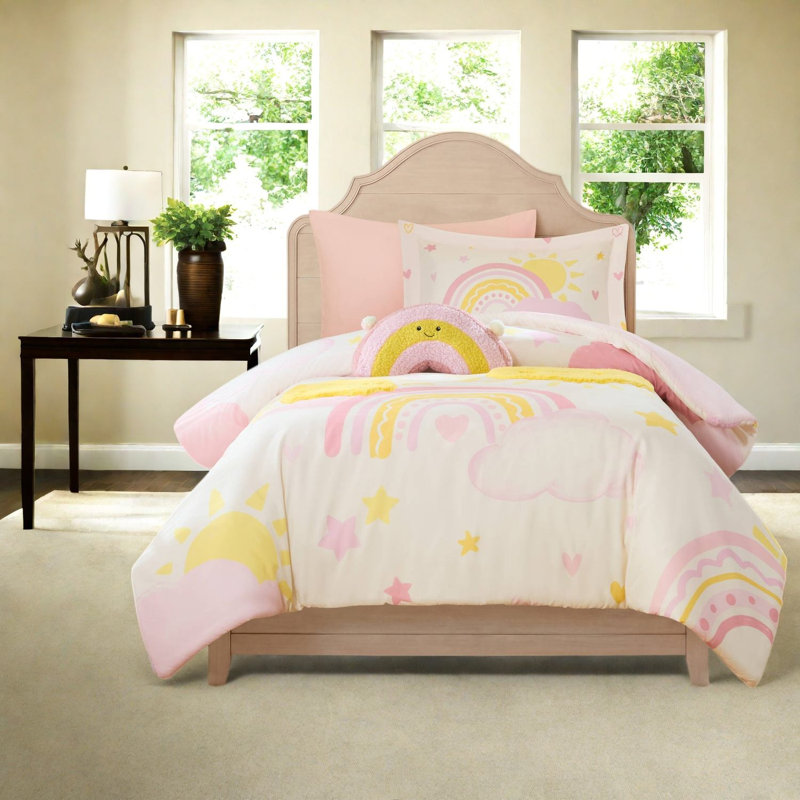 Abstract Comforter Set