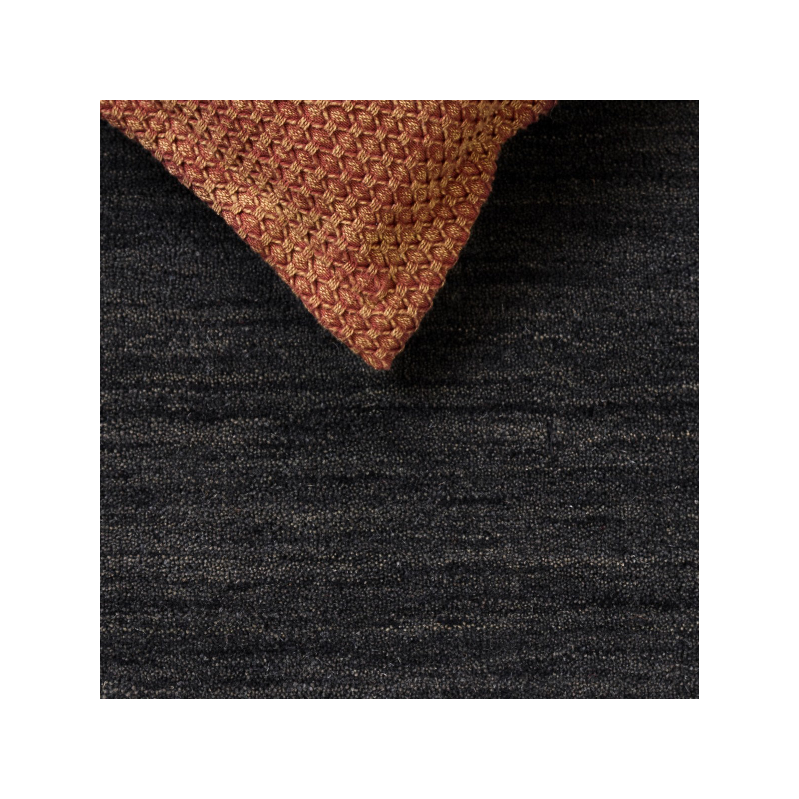 Santiago Handmade Wool Charcoal Rug, Round 4'