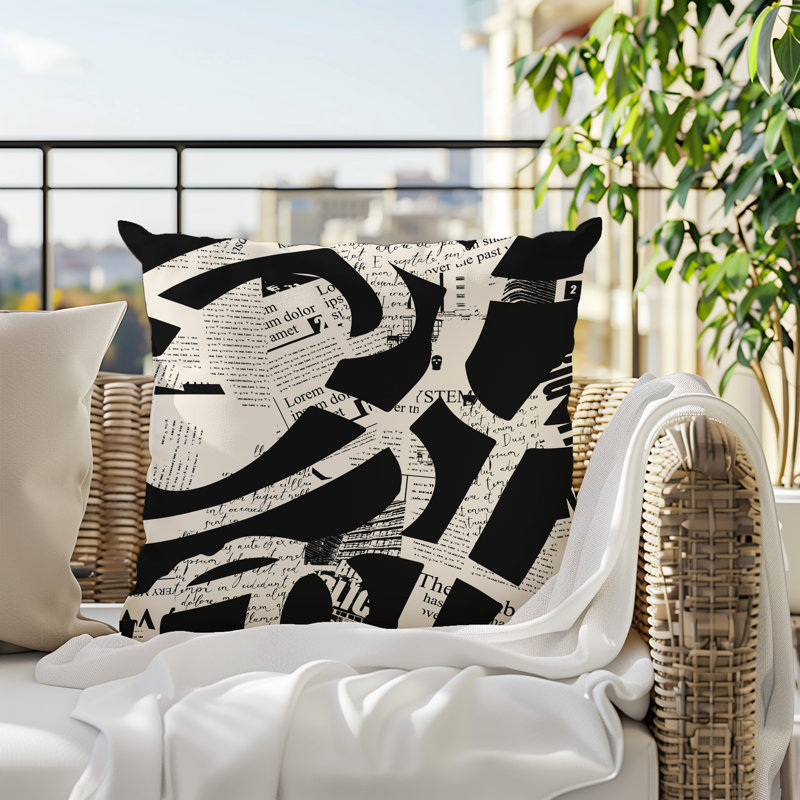 Oreiller carré réversible intérieur / extérieur Kaya, H 15 po x l 15 po, Blanc cassé / abstrait noir