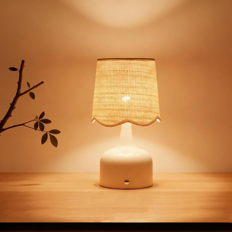 Lampe de table sans fil Boho beige, abat-jour en osier festonné, batterie rechargeable 5200 mAh, à 3 voies à intensité variable, DEL intégrée intégrée de 320 lumens maximum, pour le salon de chevet
