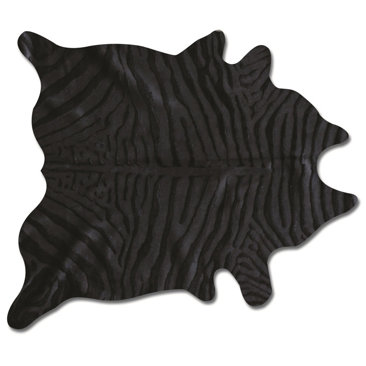 Khanna 6' X 7' Black Cowhide Handmade Area Rug