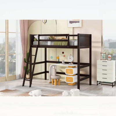 Lit mezzanine simple en bois avec échelle, durable et élégant pour les chambres modernes et peu encombrant