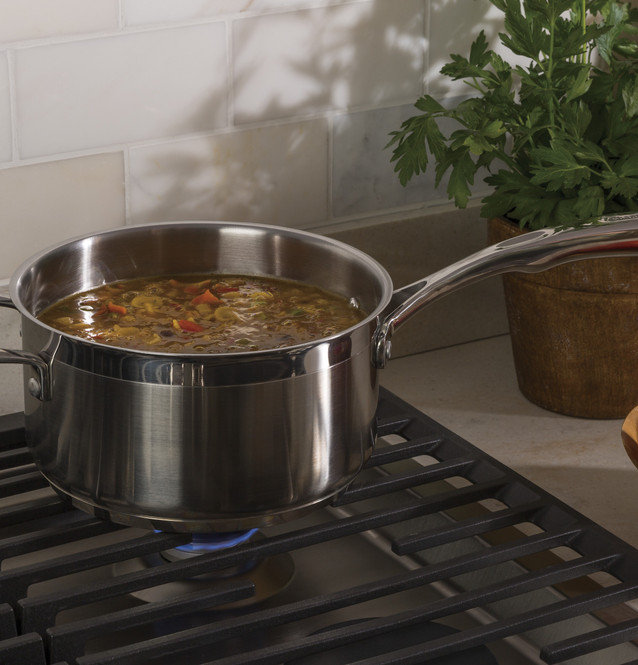 30" Stainless Steel 5-Burner Gas Cooktop with Cast Iron Grates