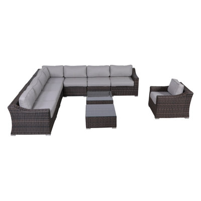 Ensemble de conversation pour 7 personnes avec coussins Saffi Wicker