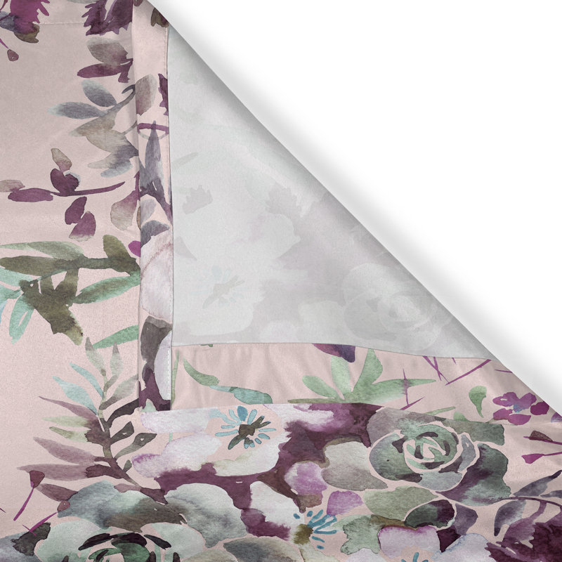 Rideau à œillets floral rouge 50 po x 72 po Red Barrel Studio®, L 50 po x L 108 po